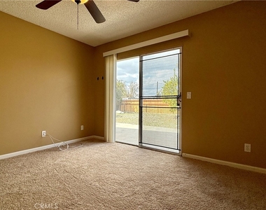 2364 San Padre Avenue - Photo Thumbnail 10