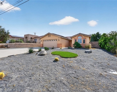 12828 Miracle Hill - Photo Thumbnail 4