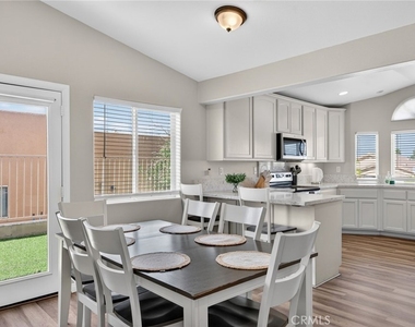 12828 Miracle Hill - Photo Thumbnail 14