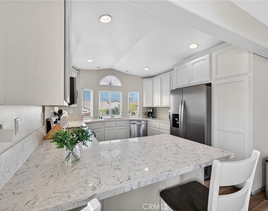 12828 Miracle Hill - Photo Thumbnail 17