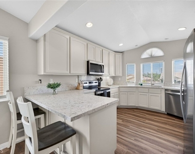 12828 Miracle Hill - Photo Thumbnail 16