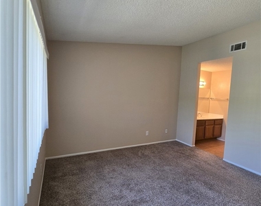 951 Inn Keeper Lane - Photo Thumbnail 15