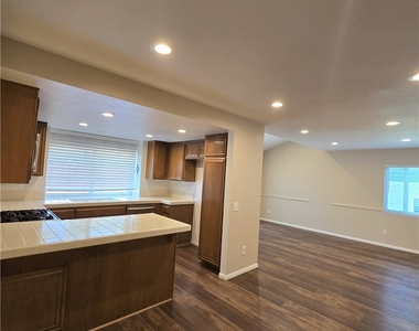 951 Inn Keeper Lane - Photo Thumbnail 6