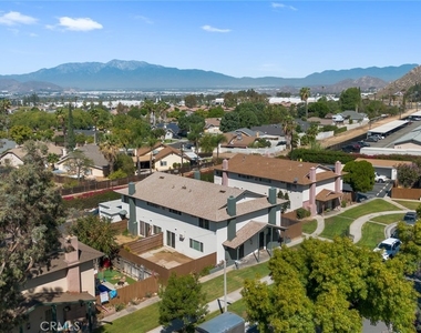 2963 Elgin Drive - Photo Thumbnail 23