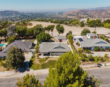 11017 Sevenhills Drive - Photo Thumbnail 1