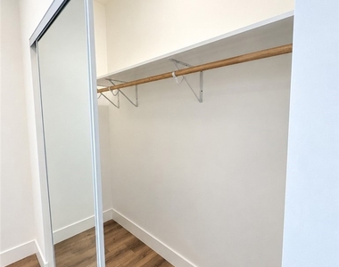 1129 N Catalina - Photo Thumbnail 8