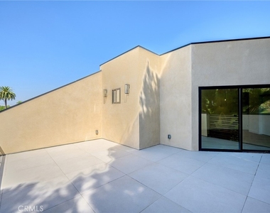 9601 N Clybourn Avenue - Photo Thumbnail 15