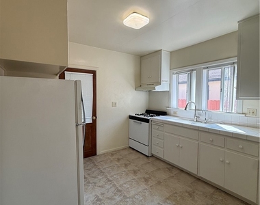 736 S Adams - Photo Thumbnail 11