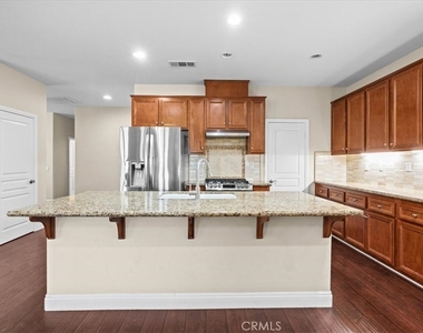 125 Thistle - Photo Thumbnail 12