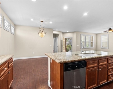 125 Thistle - Photo Thumbnail 15