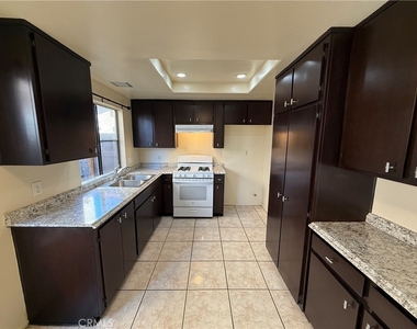 854 N Glassell Street - Photo Thumbnail 16