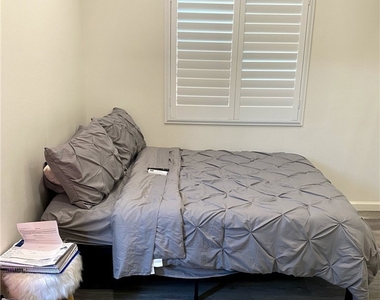 5482 Bonnie Street - Photo Thumbnail 11