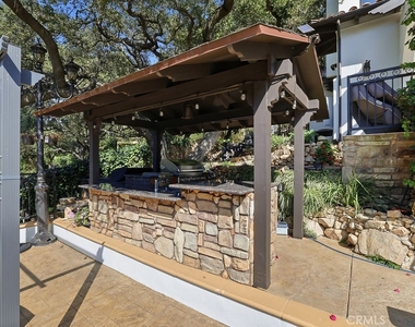 921 Monarch - Photo Thumbnail 55