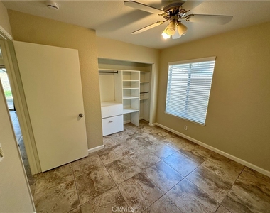 3680 N Live Oak - Photo Thumbnail 7