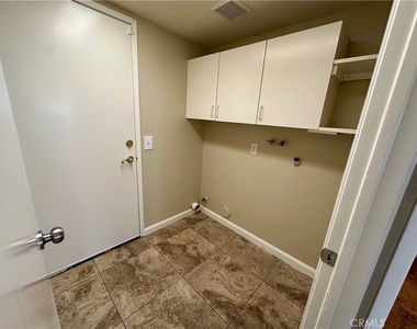 3680 N Live Oak - Photo Thumbnail 9