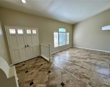 3680 N Live Oak - Photo Thumbnail 1