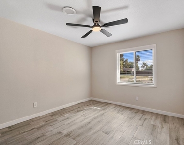 7420 Ivy Lane - Photo Thumbnail 18