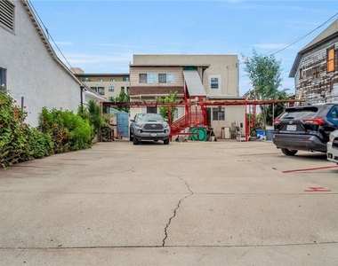 110 S Soto Street - Photo Thumbnail 22