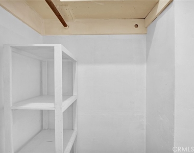110 S Soto Street - Photo Thumbnail 9