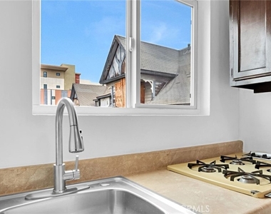 110 S Soto Street - Photo Thumbnail 11