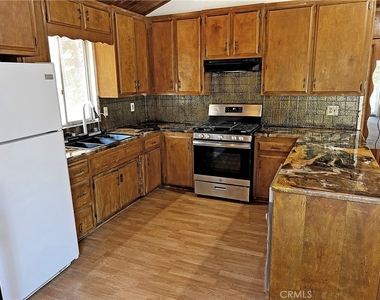 969 Fern Drive - Photo Thumbnail 8