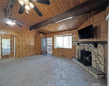 969 Fern Drive - Photo Thumbnail 4