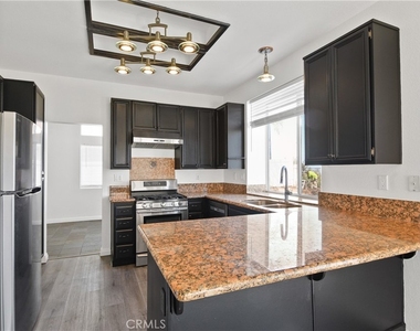 1253 Taft Lane - Photo Thumbnail 11