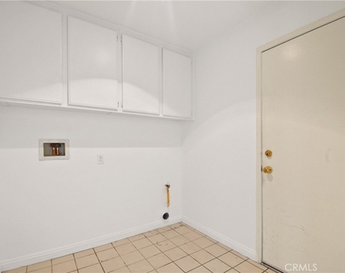 1253 Taft Lane - Photo Thumbnail 13