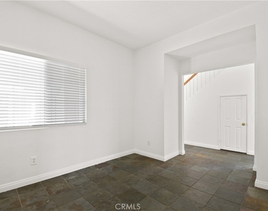 1253 Taft Lane - Photo Thumbnail 14