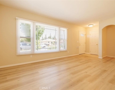 10634 Fes Street - Photo Thumbnail 3