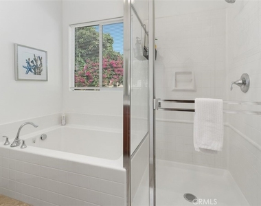 14406 Serenade Drive - Photo Thumbnail 28