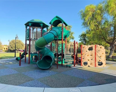14406 Serenade Drive - Photo Thumbnail 35