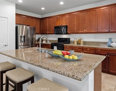 14406 Serenade Drive - Photo Thumbnail 11