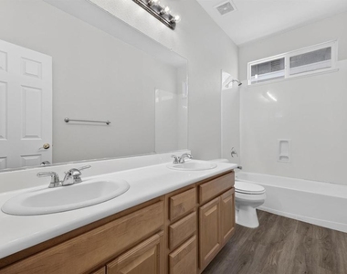 2651 Ranchwood Dr - Photo Thumbnail 36