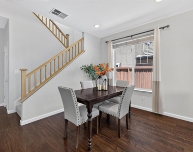 2651 Ranchwood Dr - Photo Thumbnail 7
