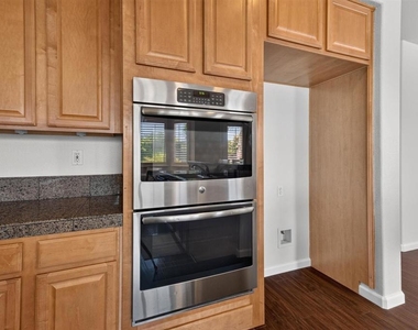 2651 Ranchwood Dr - Photo Thumbnail 19