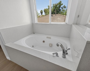 2651 Ranchwood Dr - Photo Thumbnail 37