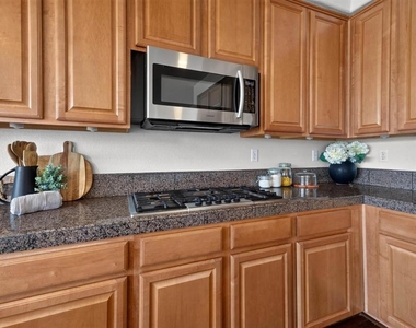 2651 Ranchwood Dr - Photo Thumbnail 17