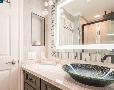 1304 Saddlehill Ln - Photo Thumbnail 39