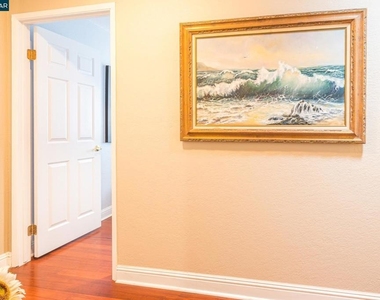 1304 Saddlehill Ln - Photo Thumbnail 29