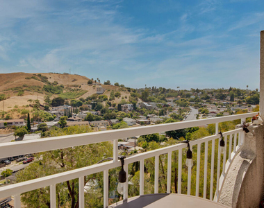 4750 Templeton Street - Photo Thumbnail 24