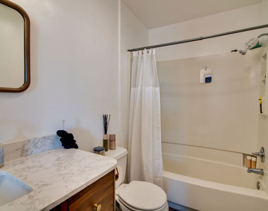 4750 Templeton Street - Photo Thumbnail 19