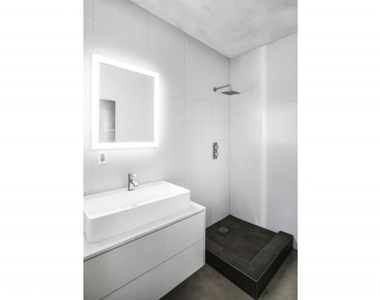 11462 Laurelcrest Road - Photo Thumbnail 30
