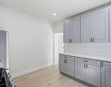5915 Barton Avenue - Photo Thumbnail 10