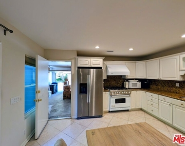 430 Via Colinas - Photo Thumbnail 8
