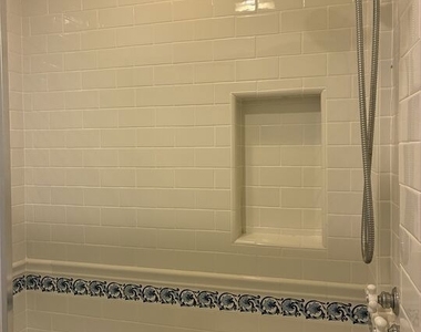 341 S Palm Drive - Photo Thumbnail 8