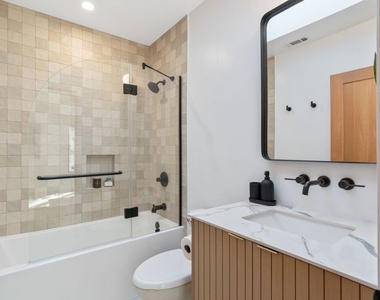 1861 W 38th Street - Photo Thumbnail 21