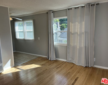 4068 Madison Avenue - Photo Thumbnail 9