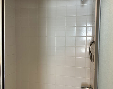 4068 Madison Avenue - Photo Thumbnail 20