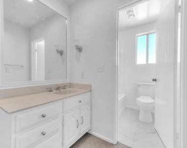 4311 Colfax Avenue - Photo Thumbnail 8